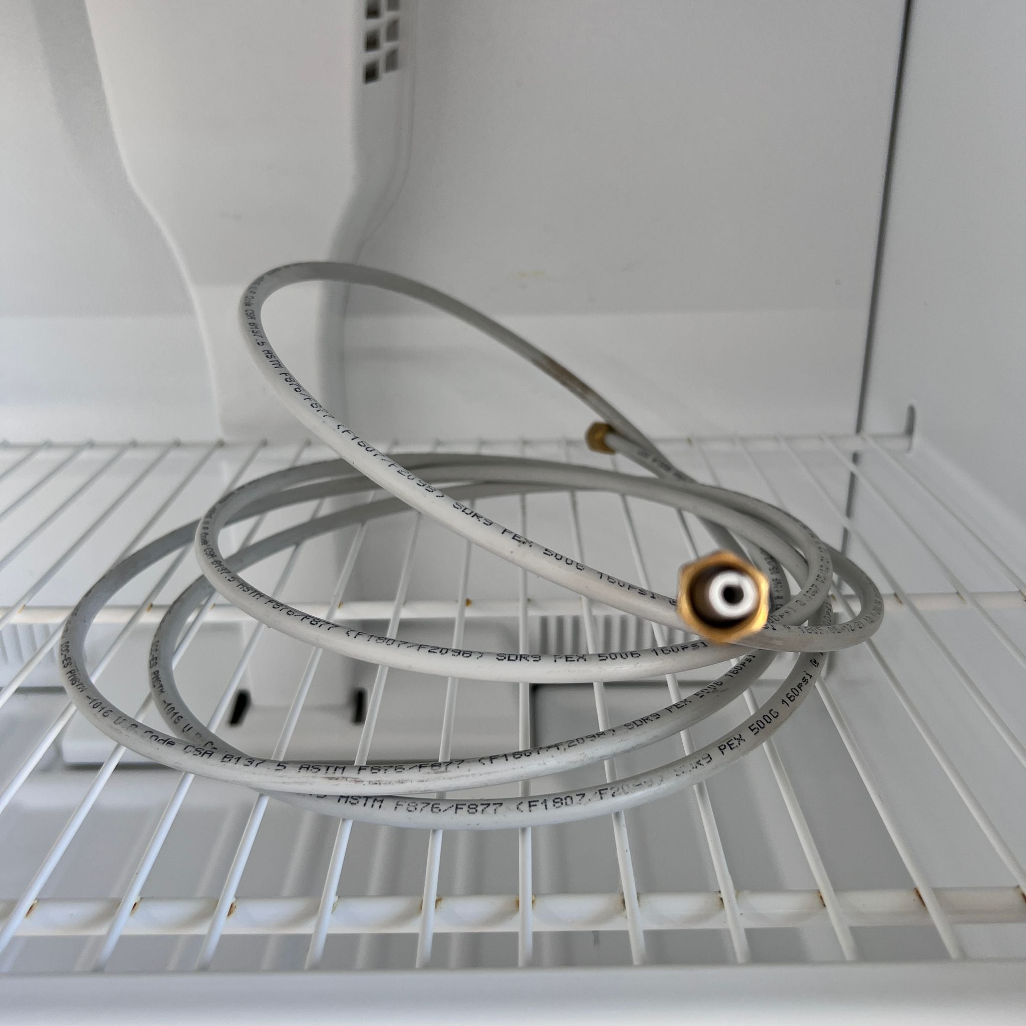 Kenmore Top and Bottom Refrigerator with Ice maker Kenmore Top and Bottom Refrigerator with Ice maker